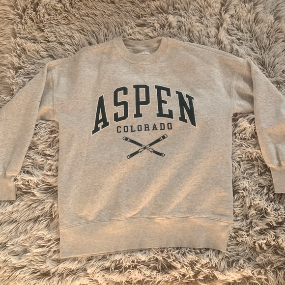 Abercrombie & Fitch Aspen Sweatshirt - Picture 2 of 4